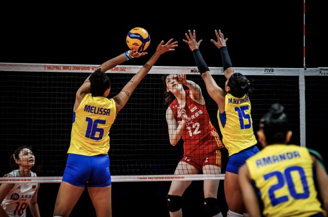 开云体育在线-世锦赛中国女排轻取两连胜 下轮战日本才是真挑战