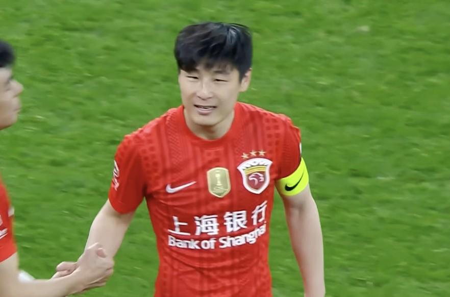 开云体育线上-武磊时隔10个月再度在中超进球，252场168球为历史第一射手